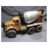 New Bright Cement Mixer Toy Truck New Bright Cement Mixer Toy Truck