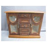 Heart-Accented Wooden Jewelry Chest Heart-Accented Wooden Jewelry Chest
