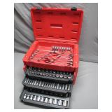 Craftsman Mechanicï¿½s Tool Set in Case