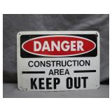 Hard Plastic ï¿½Dangerï¿½ Sign for Construction Spaces