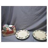 Holiday Dinner Plates And Sleigh Server Set