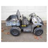 John Deere Kidsï¿½ Ride-On Vehicle With Charger