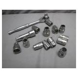 Husky 13-Piece Socket And Ratchet Set