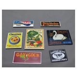 7 Retro-Themed Decorative Magnets