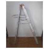 Multi-Purpose Aluminum Ladder with Paint History