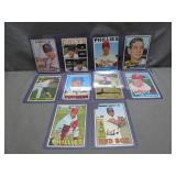 Ten 1960ï¿½s Baseball Cards