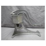 Vintage Universal L.F.&C. Juicer Press