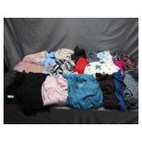 Womenï¿½s Clothing in Assorted Styles