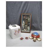 Decorative Collectibles Set