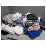 Large Assorted Lot of Womenï¿½s Clothing
