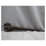 Iron Blacksmithï¿½s Tongs, 12-Inch Length