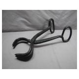 Iron Ice Tongs With Grip Design