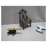 Miniatures: Chair, Cannon, and Starship