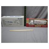 Collector's Tractor-Trailer Pair Set