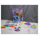 Disney Character Lunchbox and Fidget Toy Bundle