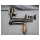 Manual Juicer by Lovelock London