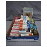 Vintage Flashbulbs and Magicubes