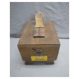 Kiwi Genuine Oak Shoe Server Box