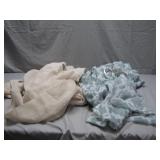 (2) 41x84-Inch Curtains With Grommets
