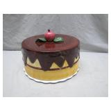 Ceramic Cake-Shaped Covered Dish