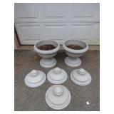 2 Plastic Flower Pots with Extra Bases