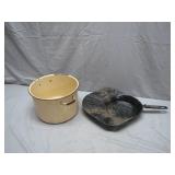 Enamel Pot and Cast Iron Pan Combo