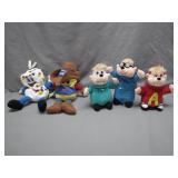Plush Figures: Alvin, Friends, and Snacks