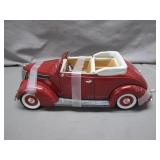 1937 Ford Convertible 1:18 Die-Cast Model