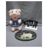 Three-Piece Pig-Themed Decor Bundle