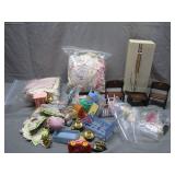 Dollhouse Furniture & Accessories