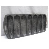 Cast Iron Cornbread Mold w/ 7 Impressions