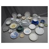 Assorted Tableware