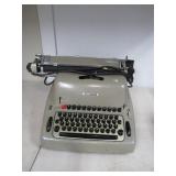Lexikon 80E Electric Typewriter