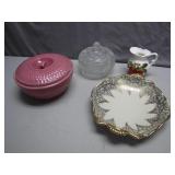4 Tabletop Decorative Items