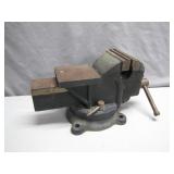 Heavy-Duty Bench Vise with Swivel Base