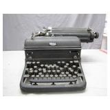 Royal Manual Typewriter With Vintage Charm
