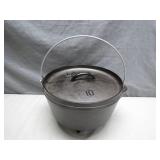 Lodge 10-Inch Cast Iron Camp Oven