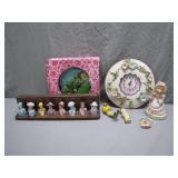 Decorative Figurines and Collectibles Ensemble