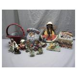 Figurines and Decorative Pieces