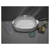 Multi-Piece Kitchen and Cookware Decor Set