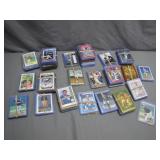 Large Assorted Collection of Baseball Cards