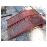 Steel Red Car Ramps for Vehicle Maintenance