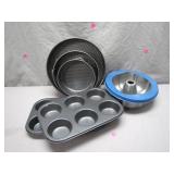 Metal Baking Pans and Molds