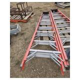 STEP LADDER