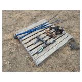 FIFTH WHEEL STABLIZER, (3) BALL HITCHES