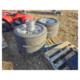 SET OF 4 MICHELIN 275/65R20 TIRES W/ RIMS