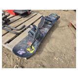 SNOWBOARD