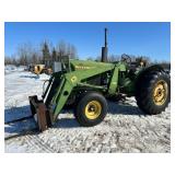 JOHN DEERE 3020 POWERSHIFT W/ JOHN DEERE LOADER