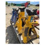 (4) JACK STANDS