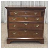 Mahogany Craftique 4 Drawer Bachelor